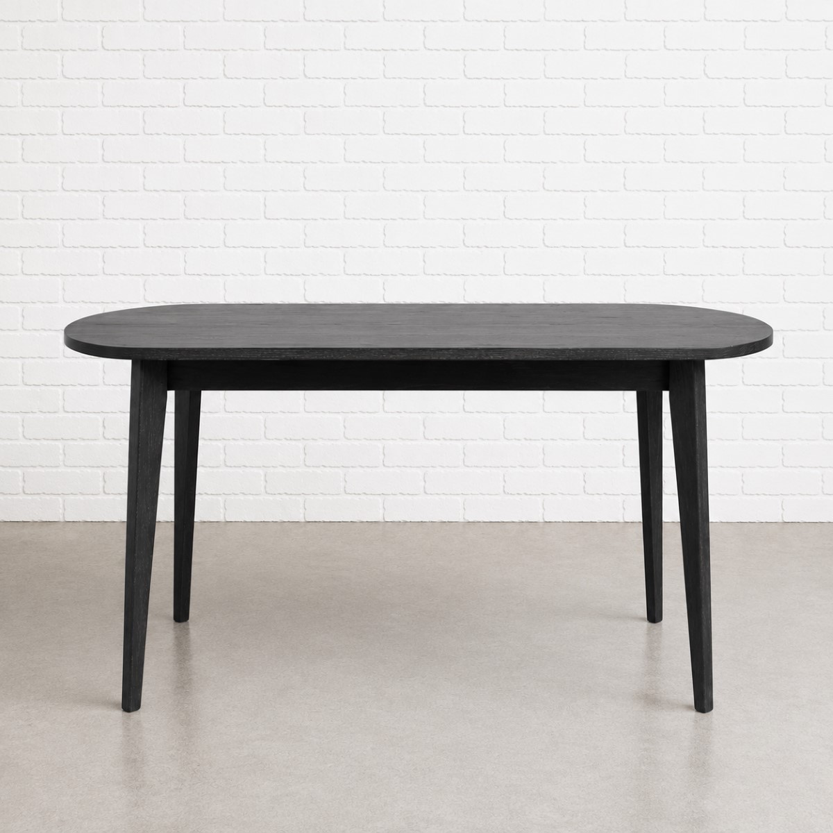Loft Living 4-Seater Oval Table in Ash Wood 1.4m x 80cm Jet Black