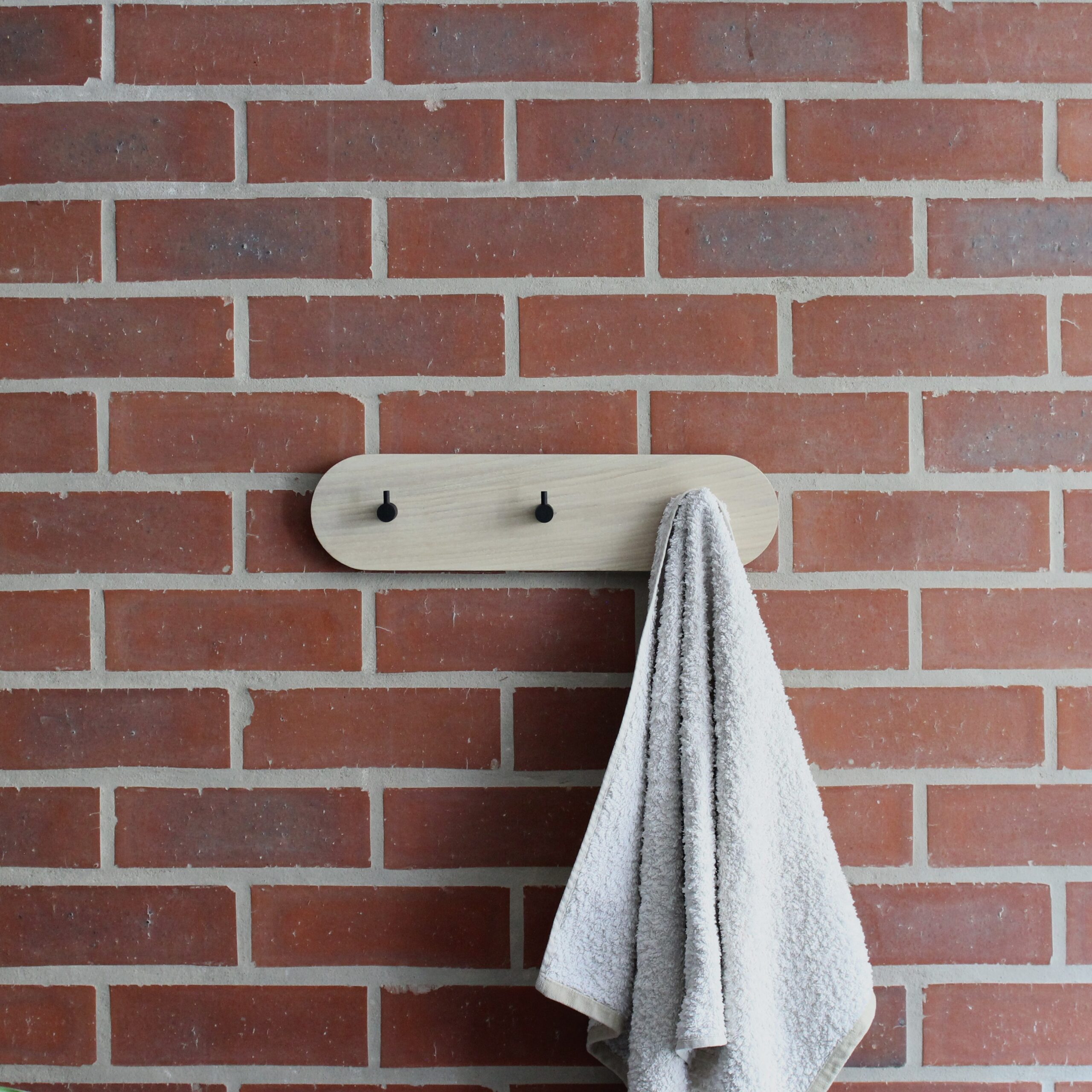 Studio Ash Wood 3 Coat Wall Rack in Cotton White and Black Steel - Image 2