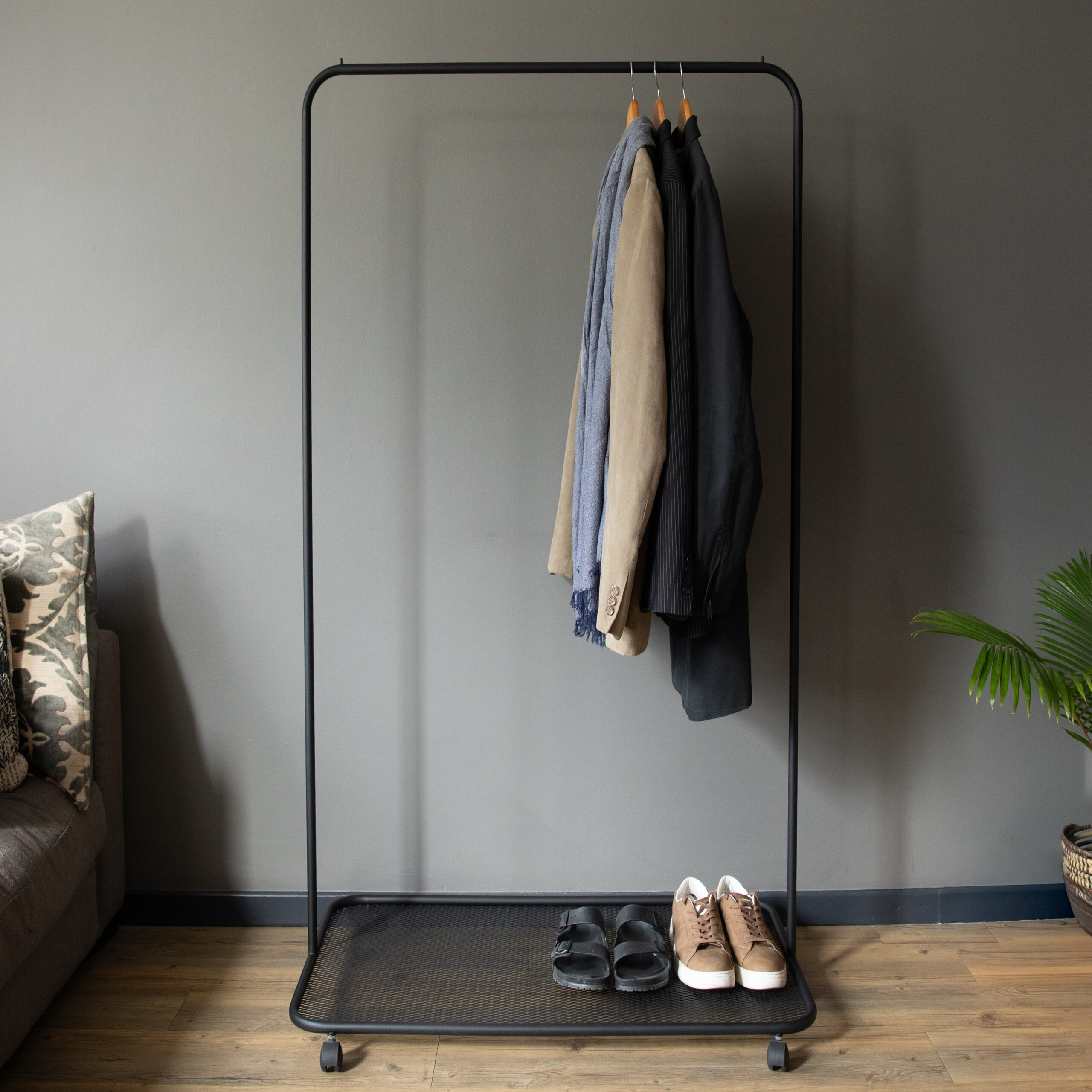 Loft Clothing Trolley with Shelf and Wheels 104cm L x 156cm H Black